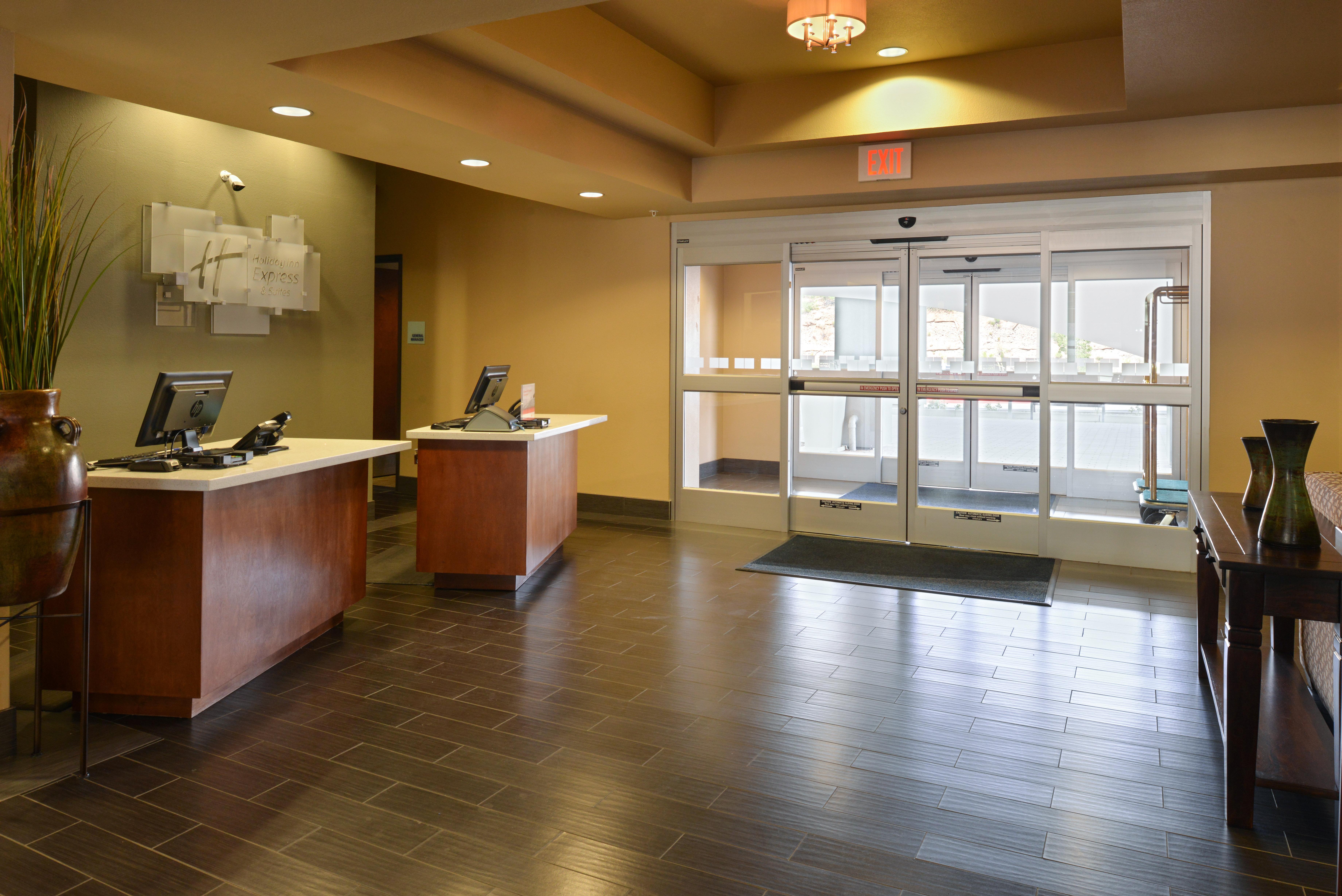 Holiday Inn Express & Suites Globe By Ihg Экстерьер фото